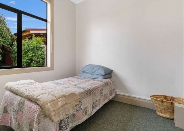 27 Erris St 10126_4