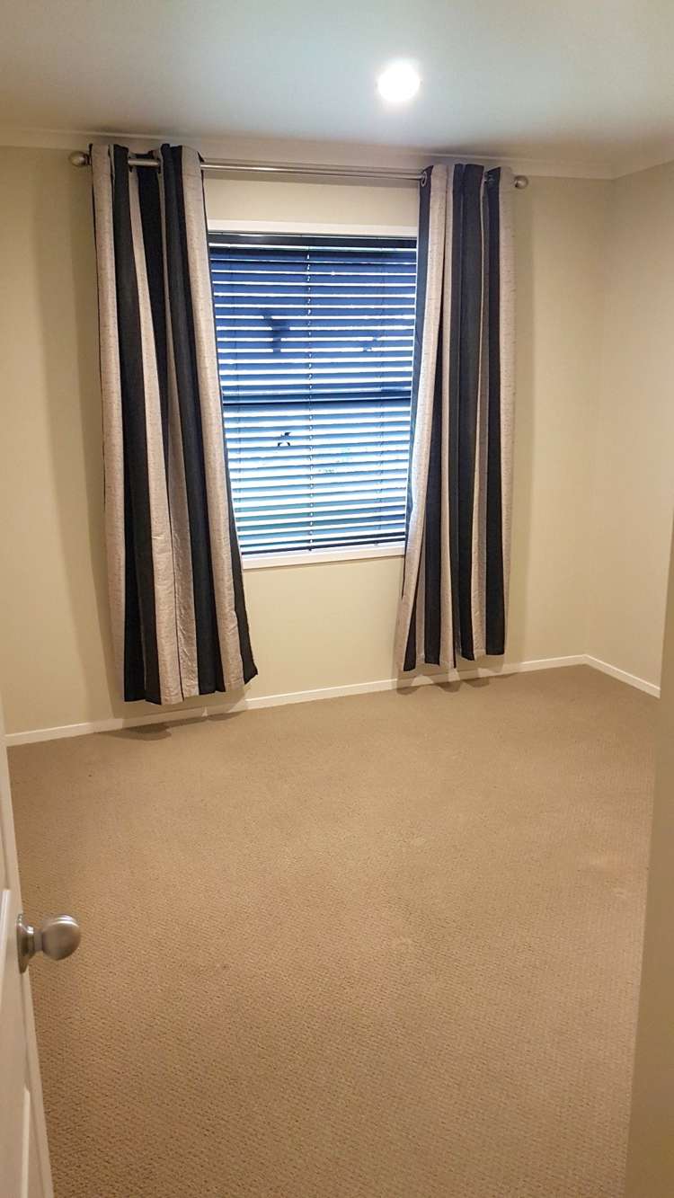 71 Pyle Road West One Tree Point_13