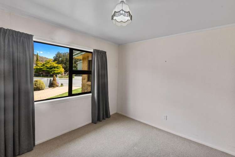 14 Totara Peak Crescent Omarama_14