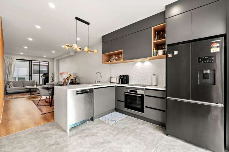 2/14 Williamson Avenue_2