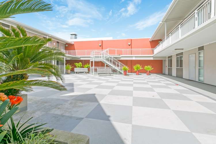 207/332 Maunganui Road Mount Maunganui_16