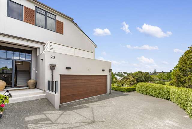 Versatile Coastal Family Home