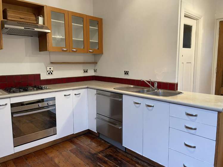 A/6 Riddiford Street 1317_1