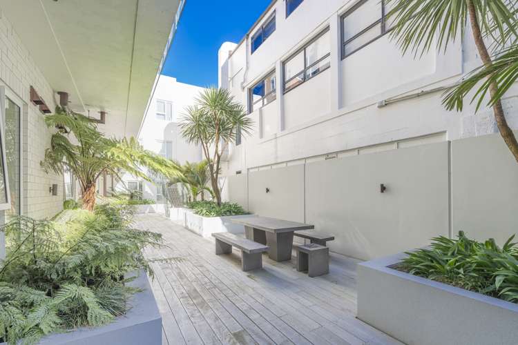 105/64 Surrey Crescent Grey Lynn_14