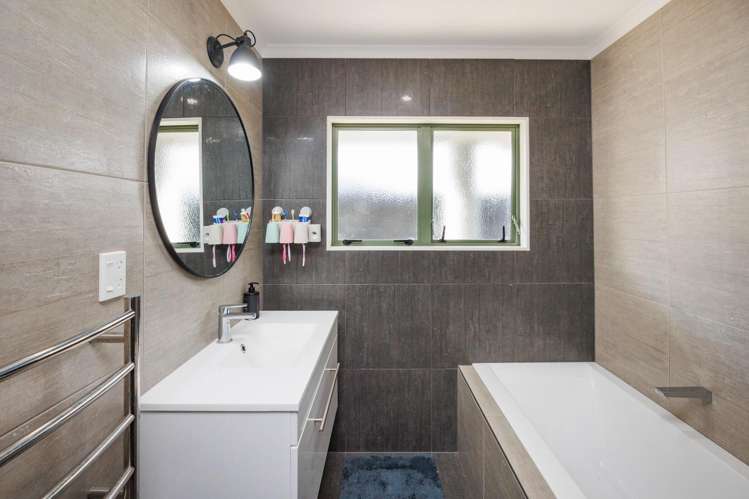 82 James Line Kelvin Grove_14