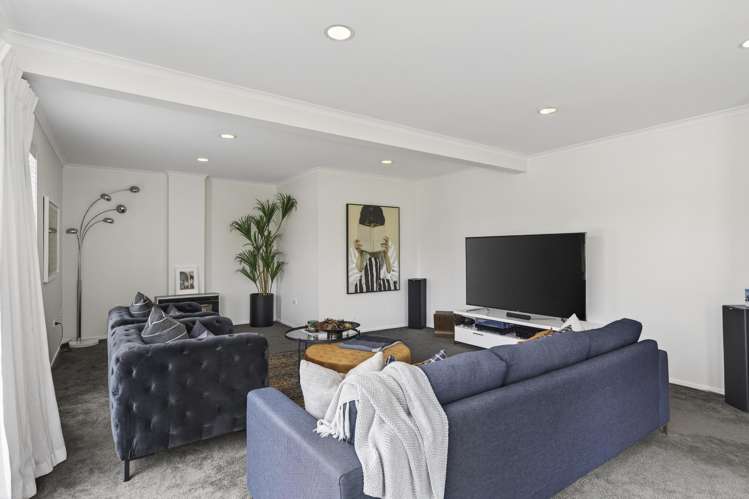 5 Whitby Place Westown_4