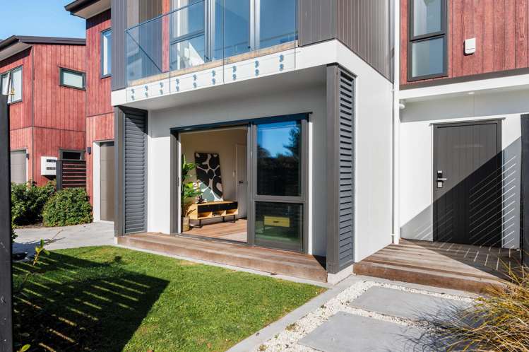 2/37 Casey Avenue Fairfield_24