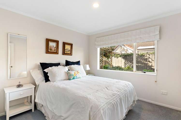 1 Zara Court Flat Bush_16
