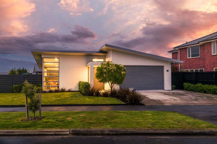 17 Bottle Lake Drive Parklands_13