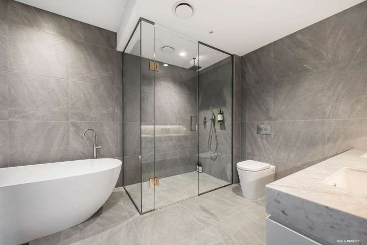 3002/51 Albert Street City Centre_10