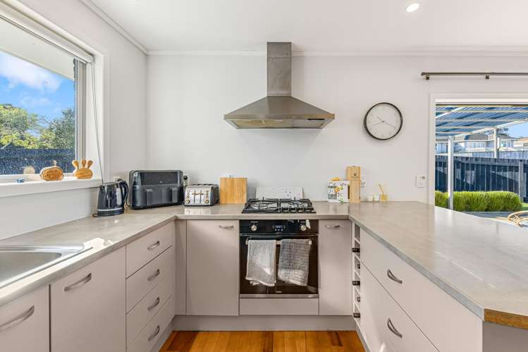 1/32 Paragon Avenue Beach Haven_2