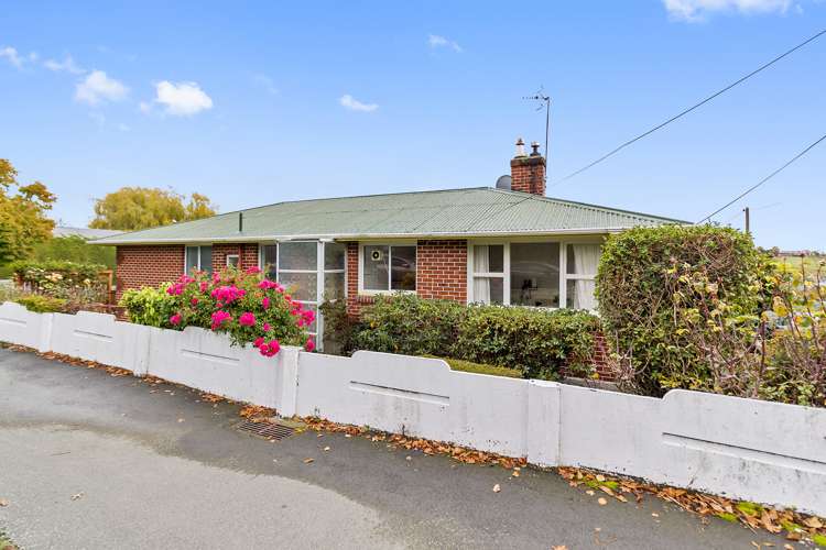 87 Grants Road Marchwiel_16