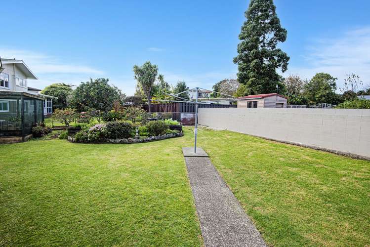 27 Carlton Crescent Kamo_18