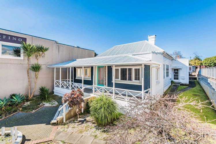 24 Victoria Road Devonport_3