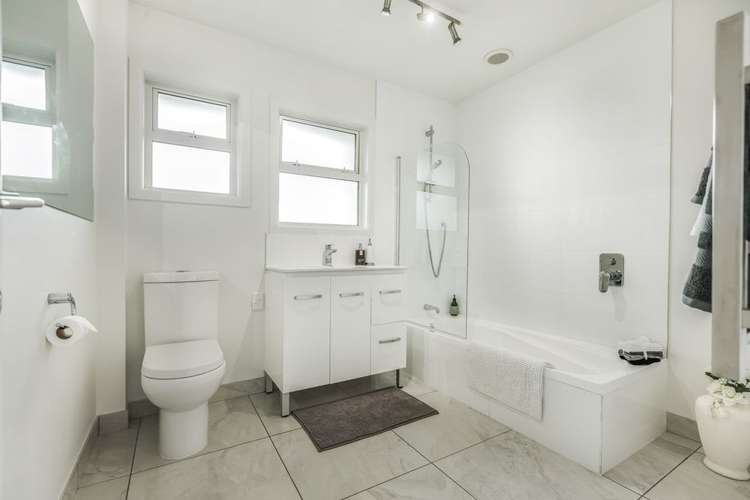 11 Calder Place Wai O Taiki Bay_11