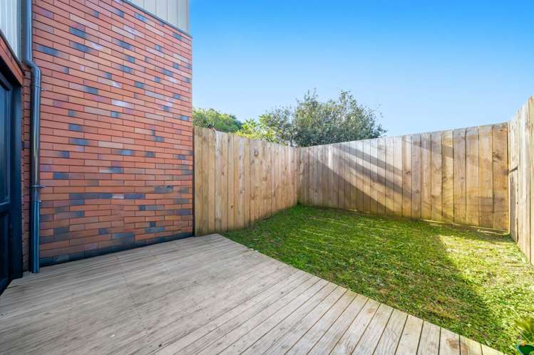 4 Te Puketoka Lane Mangere_9