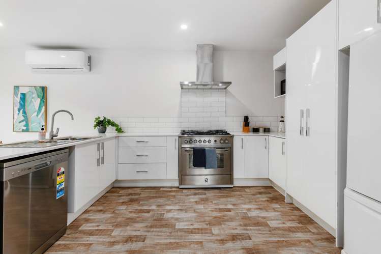 36 Killarney Avenue Torbay_7