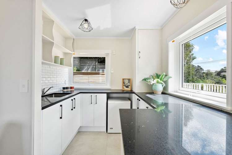 12 Glencoe Road Browns Bay_22