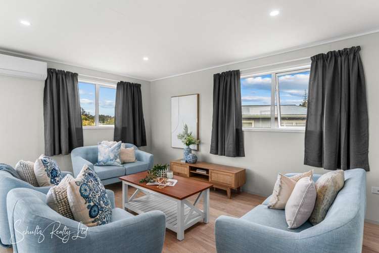 7 Hebe Lane Maungaturoto_4