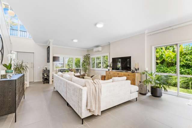 6 Puriri Boulevard Orewa_1