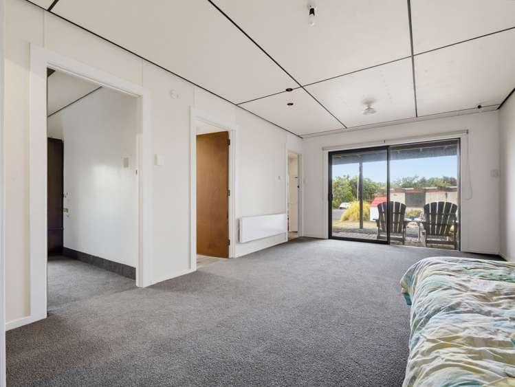 25 & 27 Totara Street Kaka Point_27