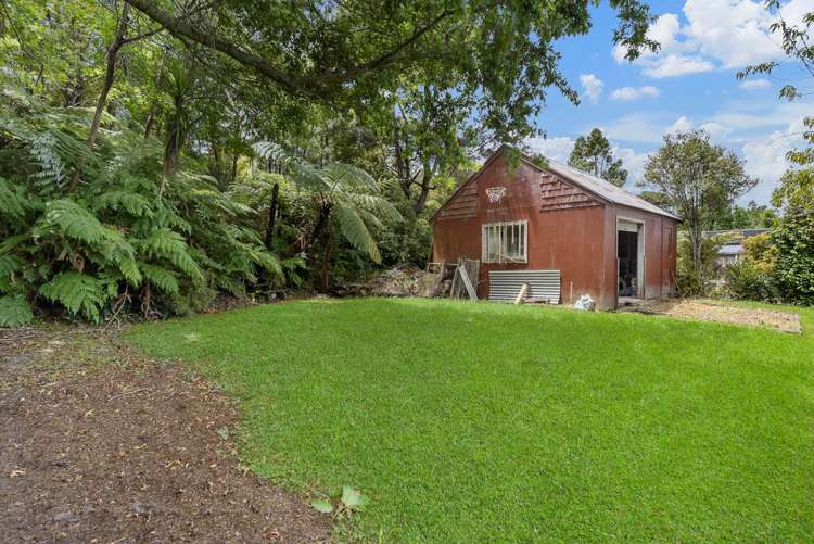 73 Attwood Road Paremoremo_21