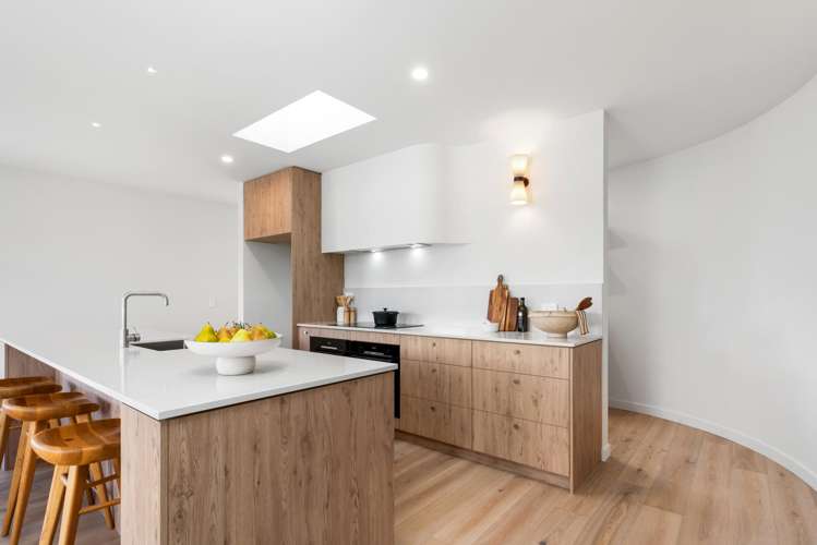 5 James Mackenzie Drive_3