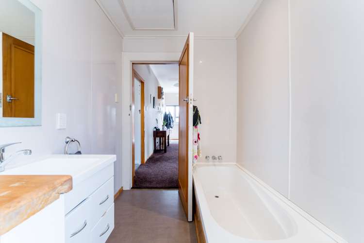 14 Miller Street Green Island_13