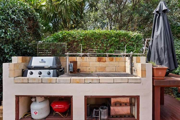 161 Clements Road Matapouri_10