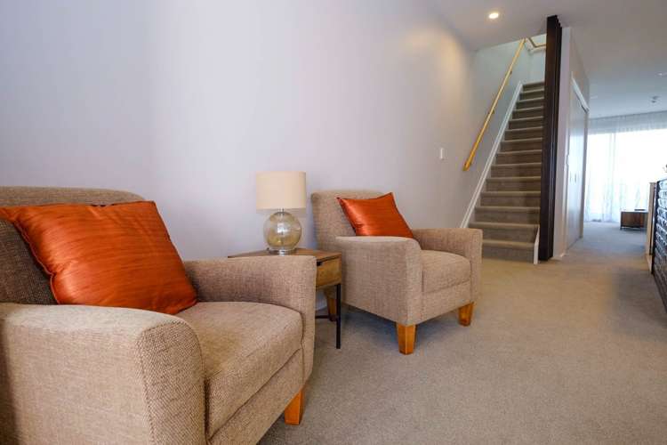 13/4 Stables Lane Silverdale_5