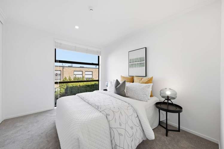 43 Scoria Crescent Stonefields_14