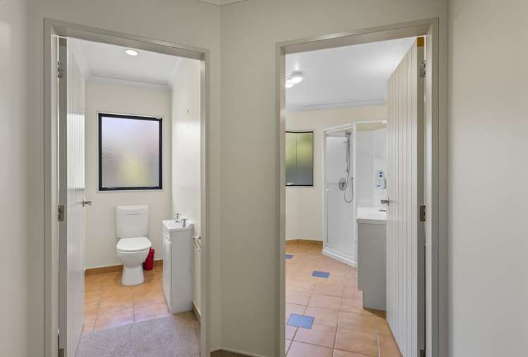 2 Quadrant Heights Paraparaumu_19