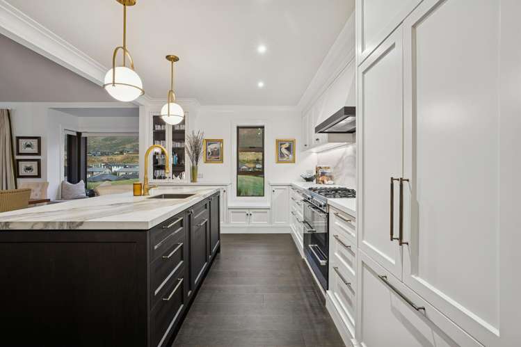 40 Cunninghams Drive Jacks Point_5