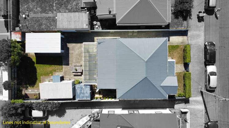 25 Riddlers Crescent Petone_17