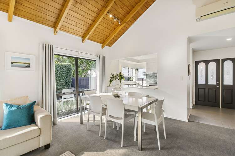 2/15 Queensway Three Kings_6