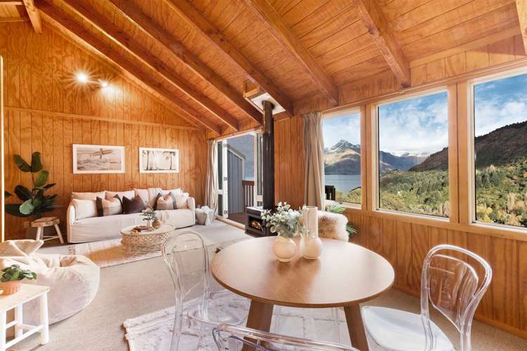 32B Mackinnon Terrace_0