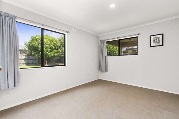 22 Hoyte Place Pukehangi_11