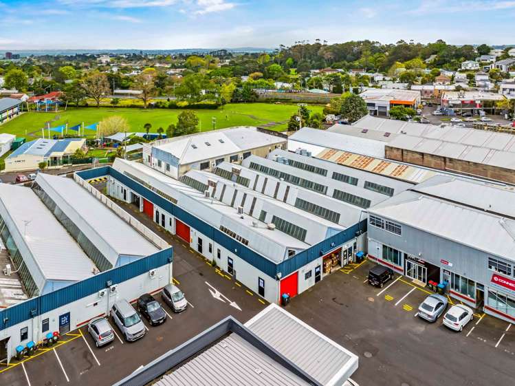 Unit G/16 Taylors Road Morningside_17