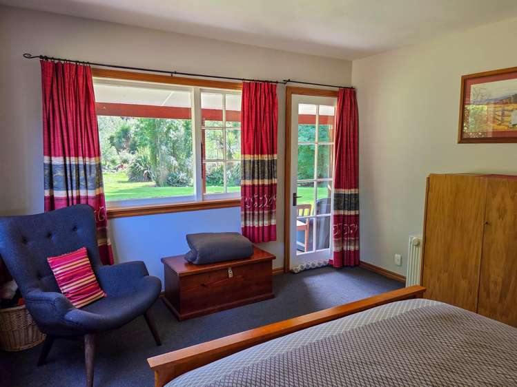 2034 Fairlie Tekapo Road Burkes Pass_17