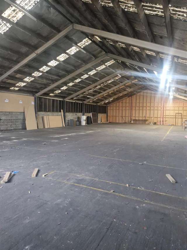 2/174 Gayhurst Road Dallington_1