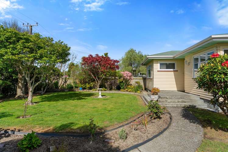 17 Atmore Avenue Otaki_10