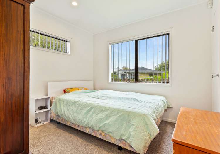 102 Bruce Mclaren Road Henderson_12