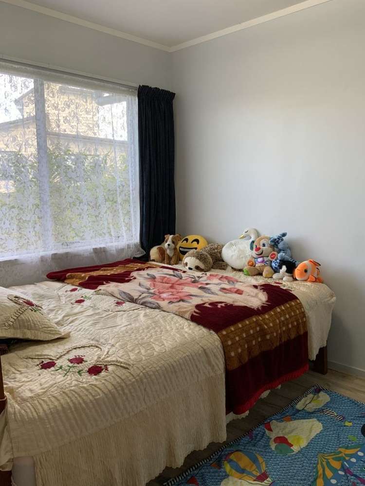 2/50 Makora Road Massey_7