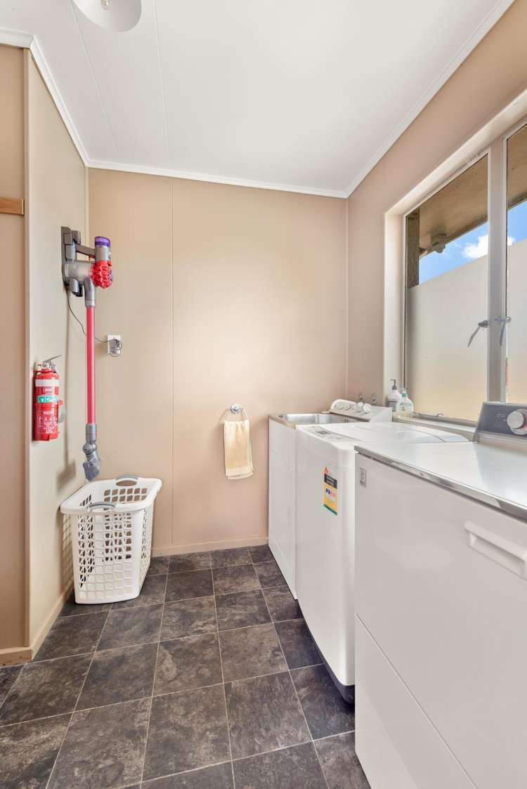 272 Waipahi Highway Mcnab_23