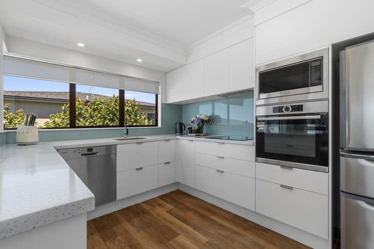 20A Seaview Road Otumoetai_5