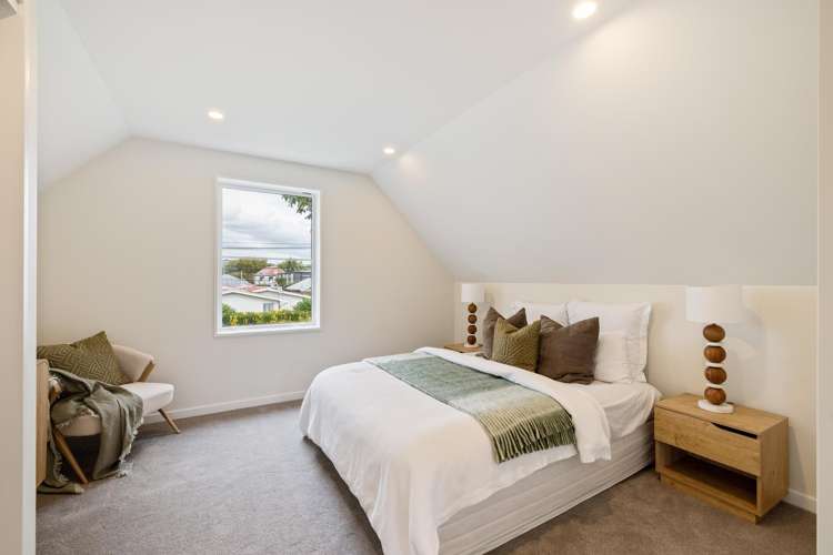 6/209 Hastings Street East Waltham_16