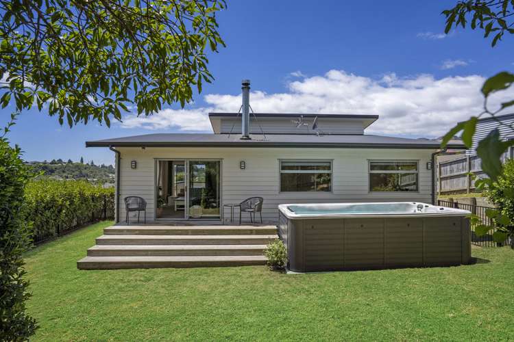 10 Danny Place Pyes Pa_19