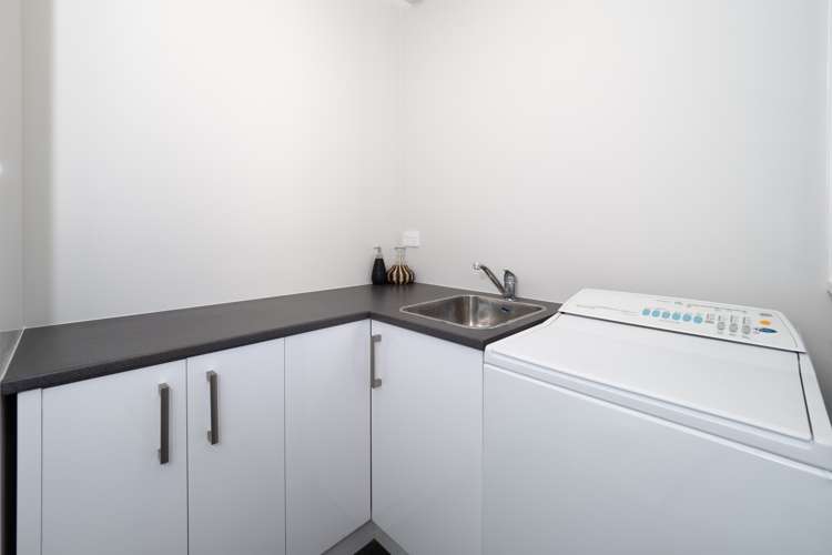 8 Halston Close Huntingdon_15