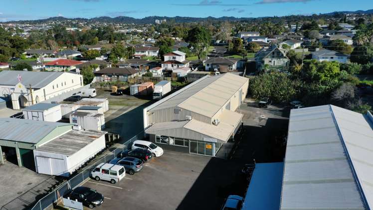 A/11 Culperry Road Glendene_17