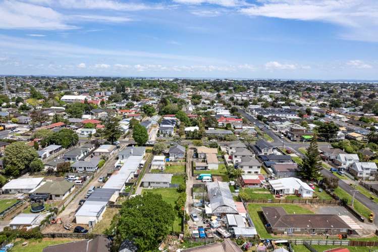 1/13A Vine Street Mangere_8